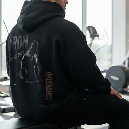 IRON BEAST BODY Unleashed Hoodie Sitzend Seitlich